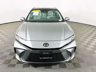 Toyota Camry 2026 XLE 4 puertas Sedan