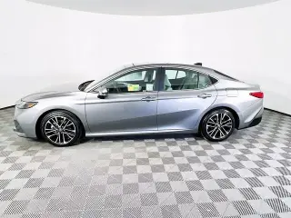 Toyota Camry 2026 XLE 4 puertas Sedan
