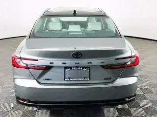 Toyota Camry 2026 XLE 4 puertas Sedan