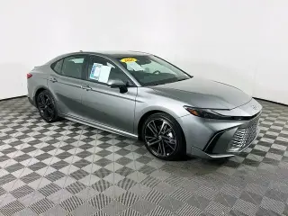 Toyota Camry 2026 SE 4 puertas Sedan