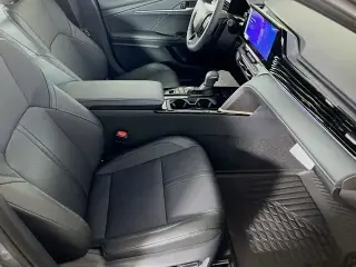 Toyota Camry 2026 SE 4 puertas Sedan