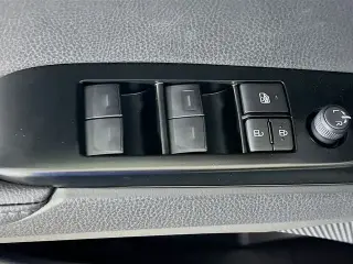 Toyota Camry 2026 SE 4 puertas Sedan