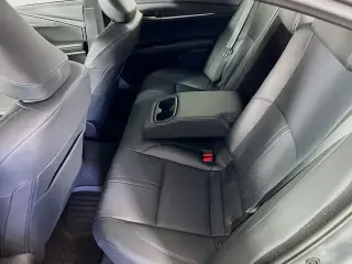 Toyota Camry 2026 SE 4 puertas Sedan