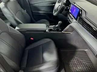 Toyota Camry 2026 SE 4 puertas Sedan