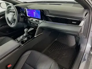 Toyota Camry 2026 SE 4 puertas Sedan