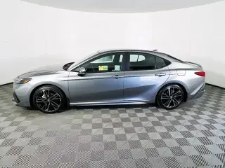 Toyota Camry 2026 SE 4 puertas Sedan