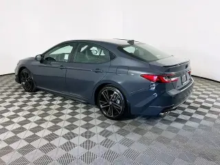 Toyota Camry 2026 SE 4 puertas Sedan