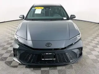 Toyota Camry 2026 SE 4 puertas Sedan