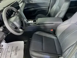 Toyota Camry 2026 SE 4 puertas Sedan