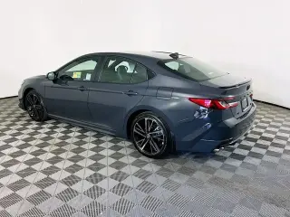 Toyota Camry 2026 SE 4 puertas Sedan