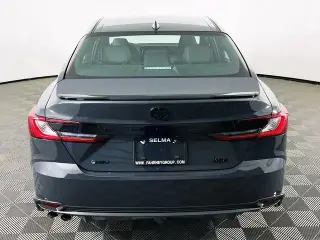 Toyota Camry 2026 SE 4 puertas Sedan