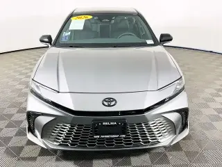 Toyota Camry 2026 SE 4 puertas Sedan