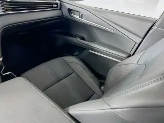 Toyota Camry 2026 SE 4 puertas Sedan
