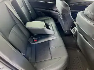 Toyota Camry 2026 SE 4 puertas Sedan