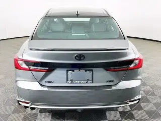 Toyota Camry 2026 SE 4 puertas Sedan