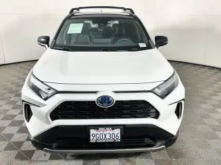 Toyota RAV4 Híbrido 2023 AWD XSE 4 puertas SUV