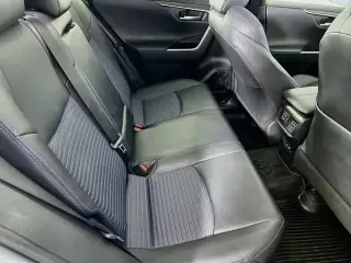 Toyota RAV4 Híbrido 2023 AWD XSE 4 puertas SUV