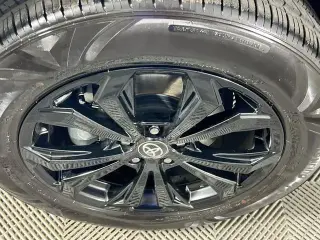 Toyota RAV4 Híbrido 2023 AWD XSE 4 puertas SUV