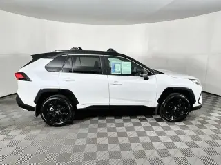 Toyota RAV4 Híbrido 2023 AWD XSE 4 puertas SUV