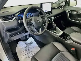 Toyota RAV4 Híbrido 2023 AWD XSE 4 puertas SUV