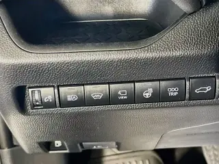 Toyota RAV4 Híbrido 2023 AWD XSE 4 puertas SUV