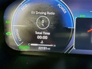 Toyota RAV4 Híbrido 2024 AWD XSE 4 puertas SUV
