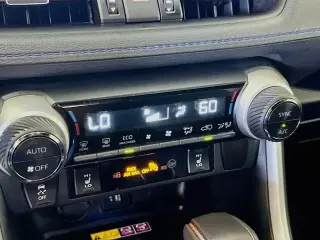 Toyota RAV4 Híbrido 2024 AWD XSE 4 puertas SUV