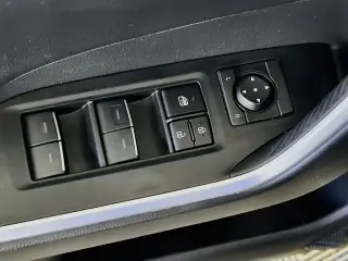 Toyota RAV4 Híbrido 2024 AWD XSE 4 puertas SUV