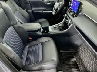 Toyota RAV4 Híbrido 2024 AWD XSE 4 puertas SUV