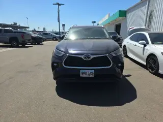 Toyota Highlander 2025 AWD LE 4 puertas SUV