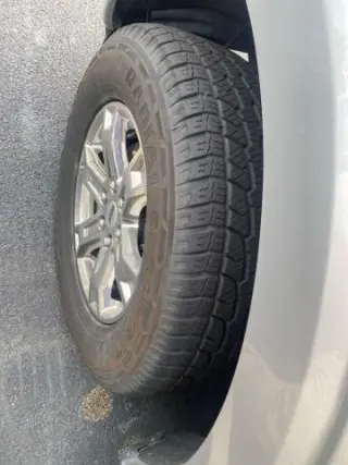 Ford F-150 2023 4x4 XLT 4 puertas SuperCrew 6.5 pies. SB