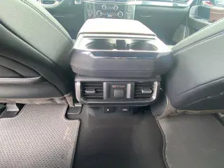 Ford F-150 2023 4x4 Lariat 4 puertas SuperCrew 5.5 pies. SB