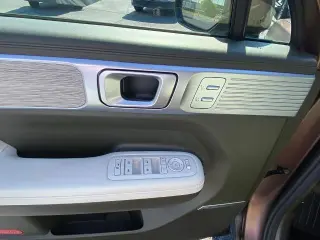 Hyundai SANTA FE Híbrido 2025 AWD Calligraphy 4 puertas SUV