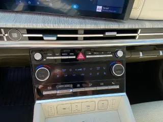 Hyundai SANTA FE Híbrido 2025 AWD Calligraphy 4 puertas SUV