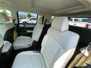 Hyundai SANTA FE Híbrido 2025 AWD Calligraphy 4 puertas SUV