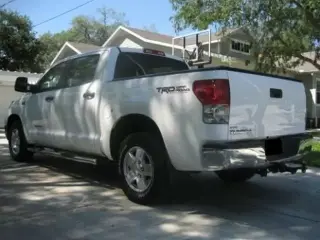 2008 Toyota Tundra SR5 Crew Ma