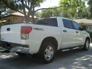 2008 Toyota Tundra SR5 Crew Ma
