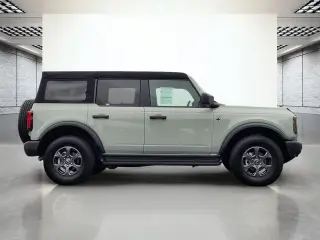 Ford Bronco 2024 4x4 Big Bend 4 puertas SUV