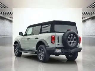 Ford Bronco 2024 4x4 Big Bend 4 puertas SUV