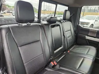 Ford F-350 Super Duty 2019 4x4 Lariat 4dr Crew Cab 6.8 ft. SB SRW Pickup