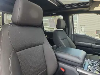 Ford F-150 2023 4x4 XLT 4 puertas SuperCrew 5.5 pies. SB