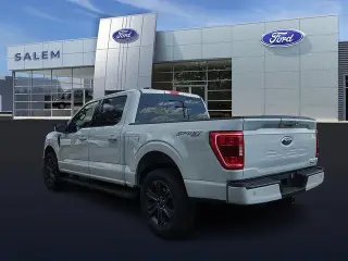 Ford F-150 2023 4x4 XLT 4 puertas SuperCrew 5.5 pies. SB