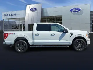 Ford F-150 2023 4x4 XLT 4 puertas SuperCrew 6.5 pies. SB