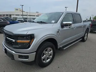 Ford F-150 2024 4x4 XLT 4 puertas SuperCrew 5.5 pies. SB