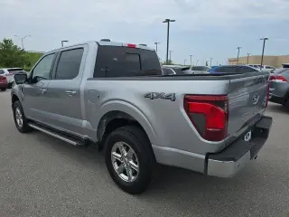 Ford F-150 2024 4x4 XLT 4 puertas SuperCrew 5.5 pies. SB
