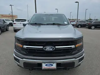 Ford F-150 2024 4x4 XLT 4 puertas SuperCrew 5.5 pies. SB