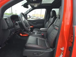 Nissan Frontier 2025 4x4 PRO-4X 4 puertas Cabina Crew 5 pies. SB