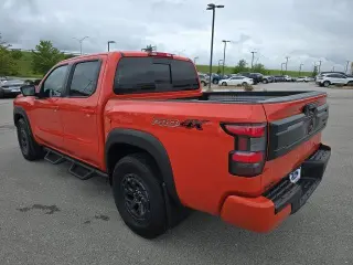 Nissan Frontier 2025 4x4 PRO-4X 4 puertas Cabina Crew 5 pies. SB