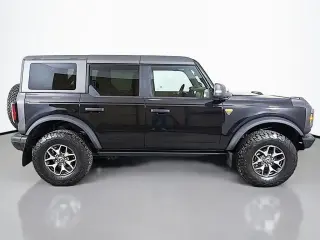 Ford Bronco 2024 4x4 Badlands 4 puertas SUV