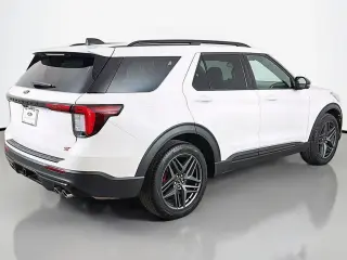 Ford Explorer 2025 AWD ST SUV 4 puertas
